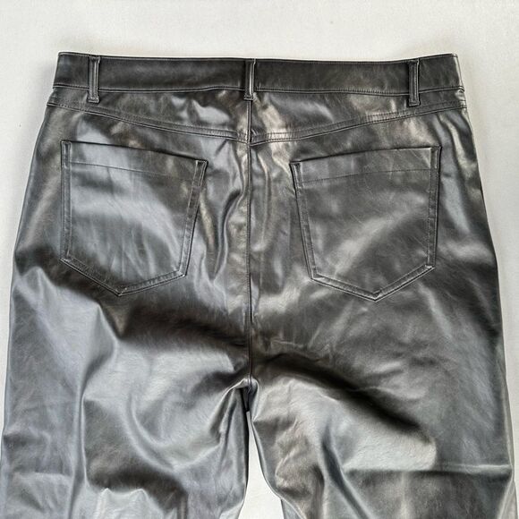 🎉5 for $45🎉 Old navy faux leather pants size 18 Tall black wide leg - Picture 12 of 13